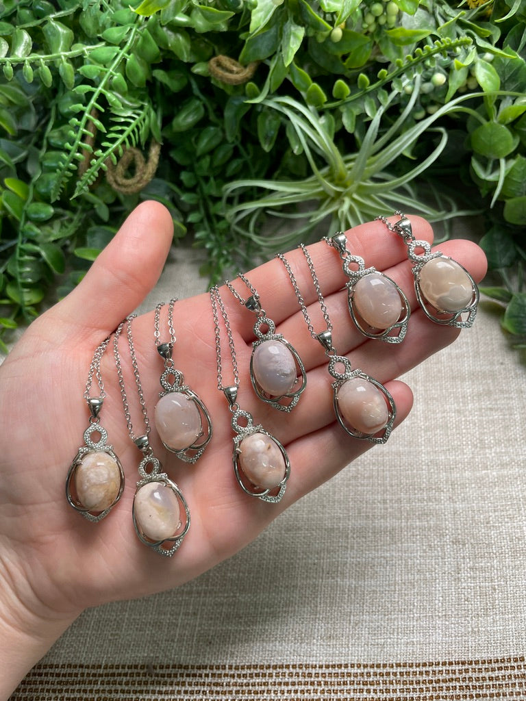 Flower Agate Necklace
