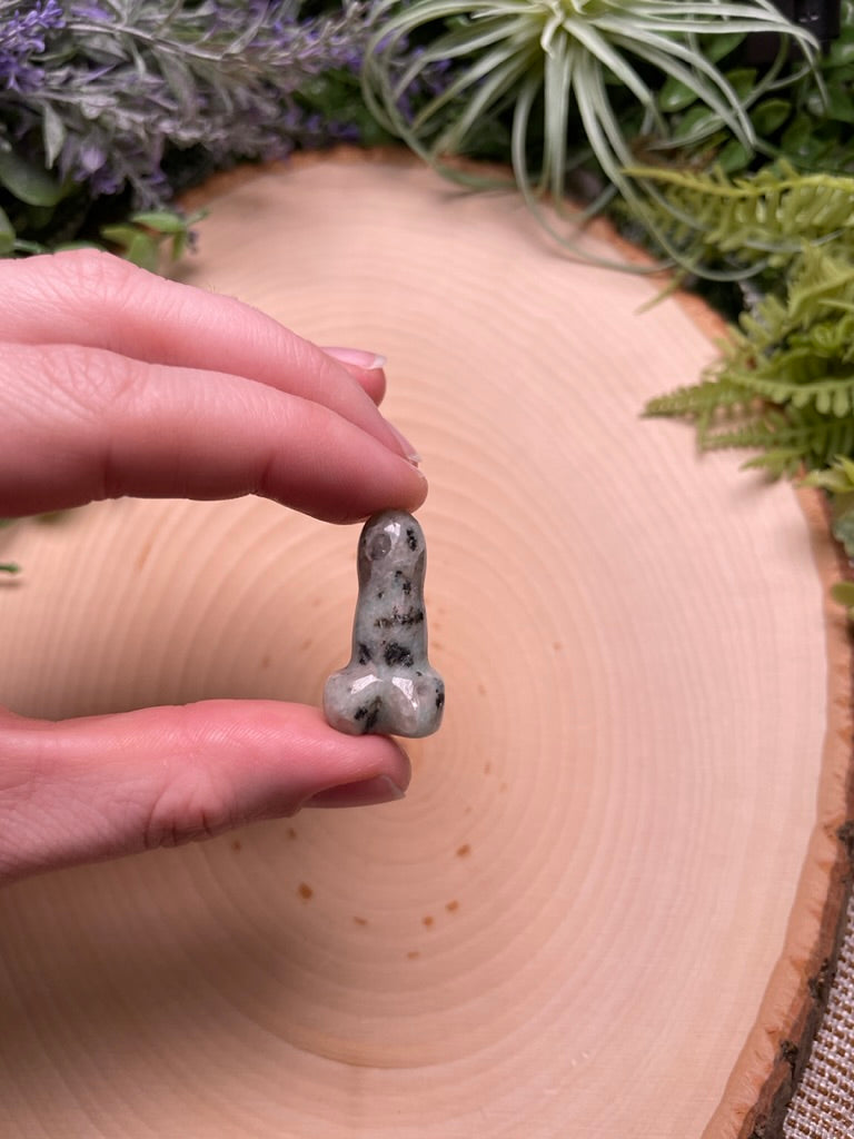 Crystal Penis