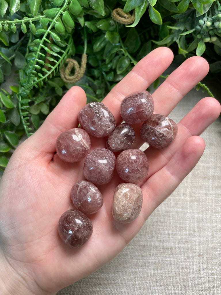 Strawberry Quartz Tumble