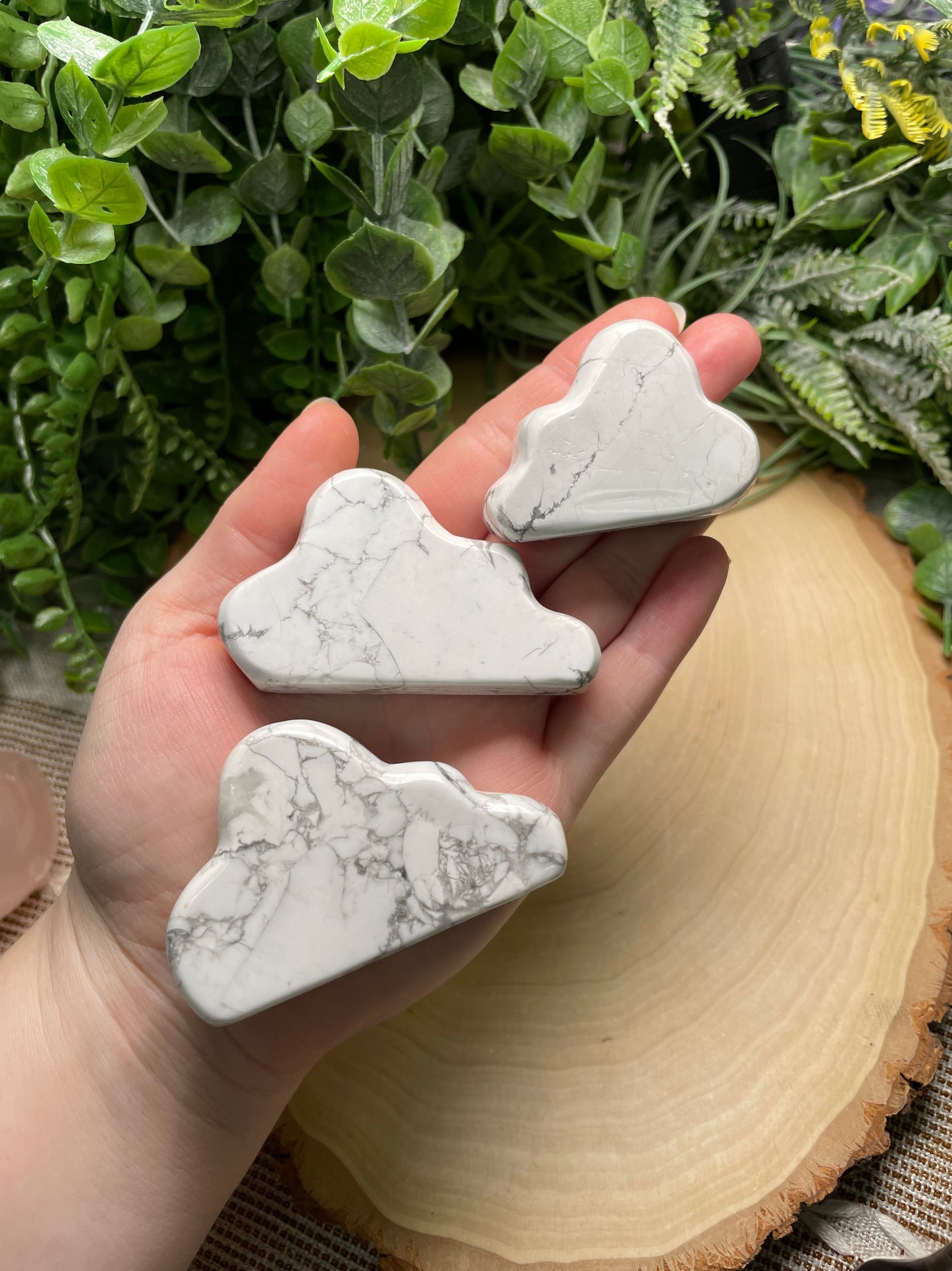 Crystal Cloud (Howlite Available)