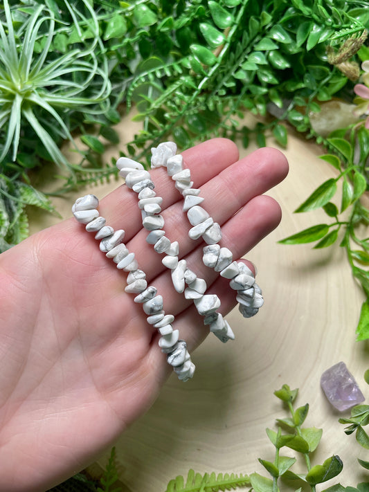 Howlite Chip Bracelet
