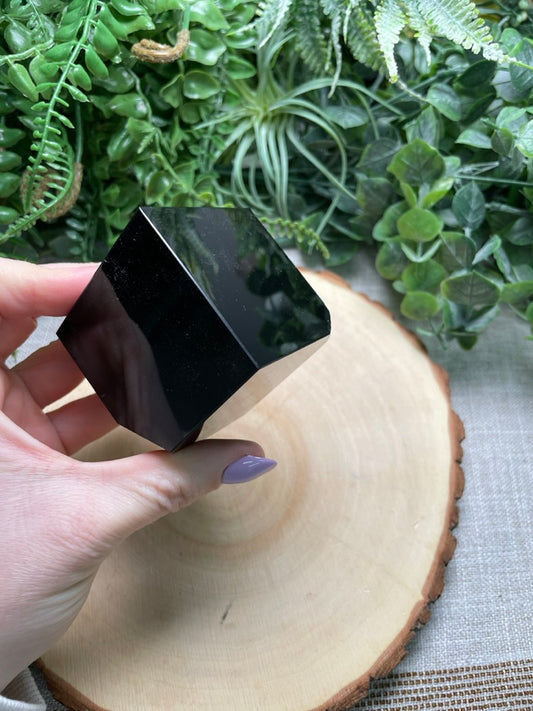 Obsidian Cube