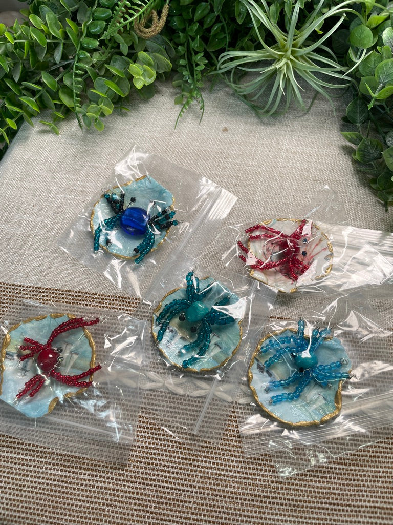 Decoupage Shell and Beaded Crab Set