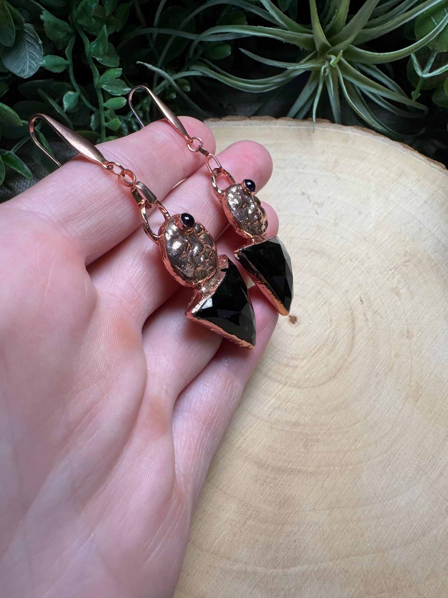 Everly- Obsidian and Amethyst Goddess Earrings