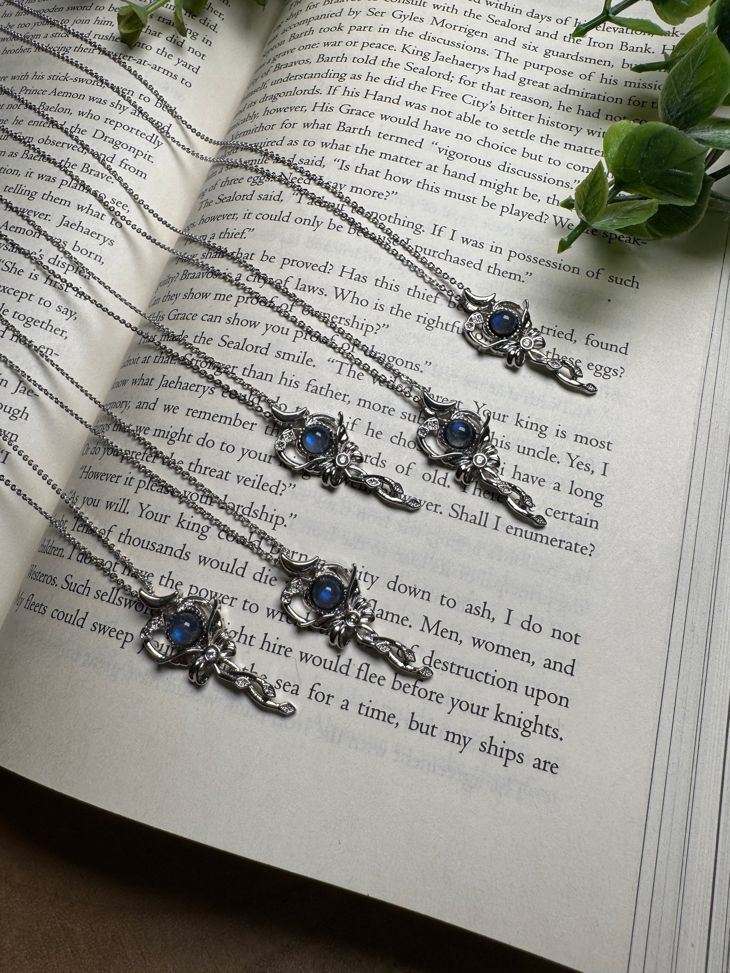Labradorite Kawaii Bow Necklace Adjustable