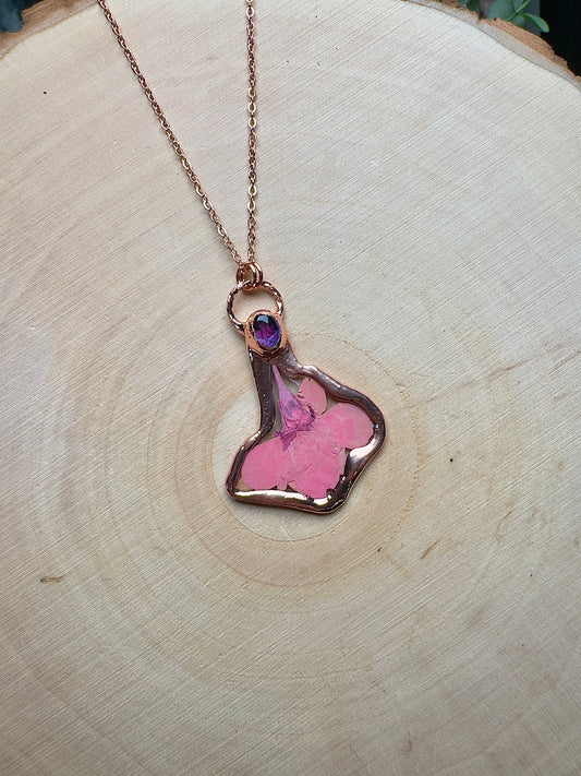 Willowyn- Amethyst and Flower Necklace