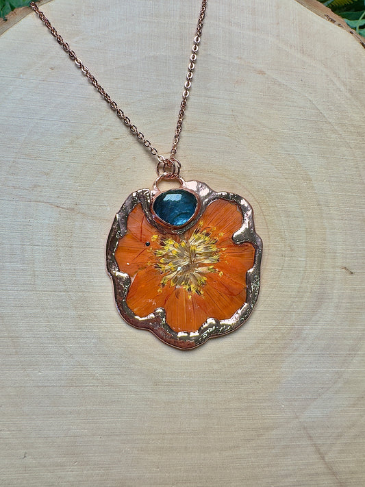 Azaleen- Labradorite and Flower Necklace