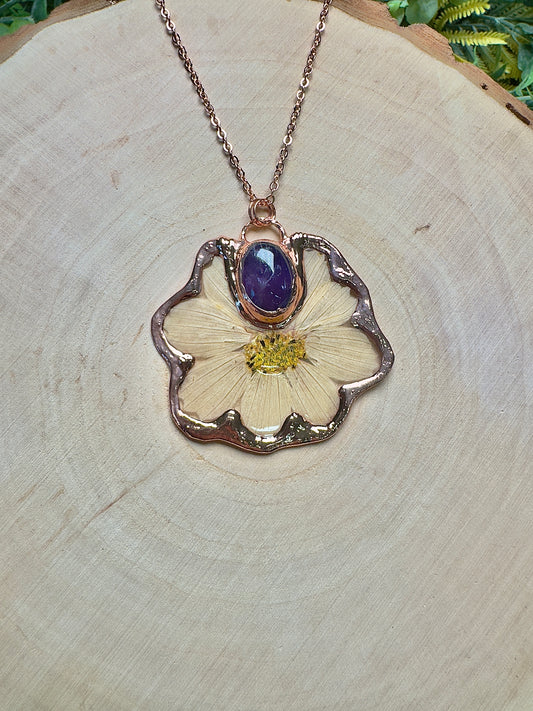 Primarose- Amethyst and Flower Necklace