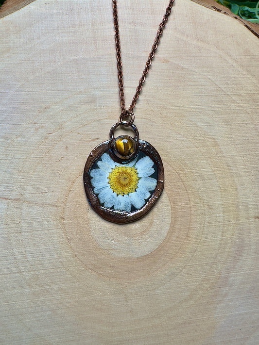 Jinxalyn- Tigers Eye and Flower Necklace