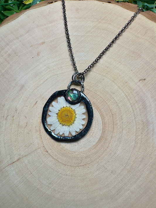 Whisperra- Abalone Shell and Flower Necklace