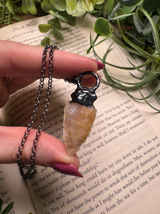 Agate Arrowhead Necklace