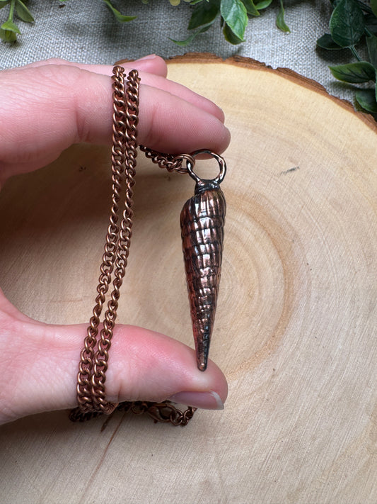 Malachor- Shell Necklace