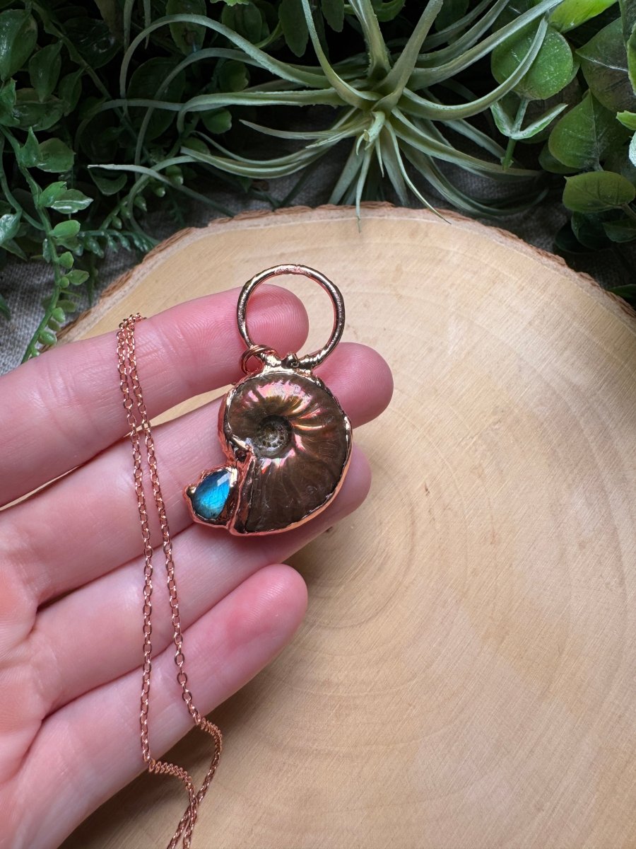 Ammonite Fossil and Labradorite Necklace | Copper Ashes
