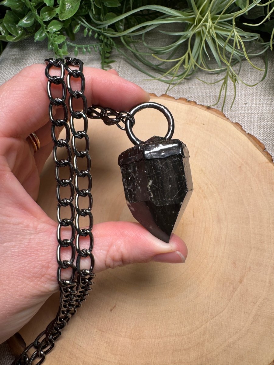 Black Tourmaline Necklace | Copper Ashes