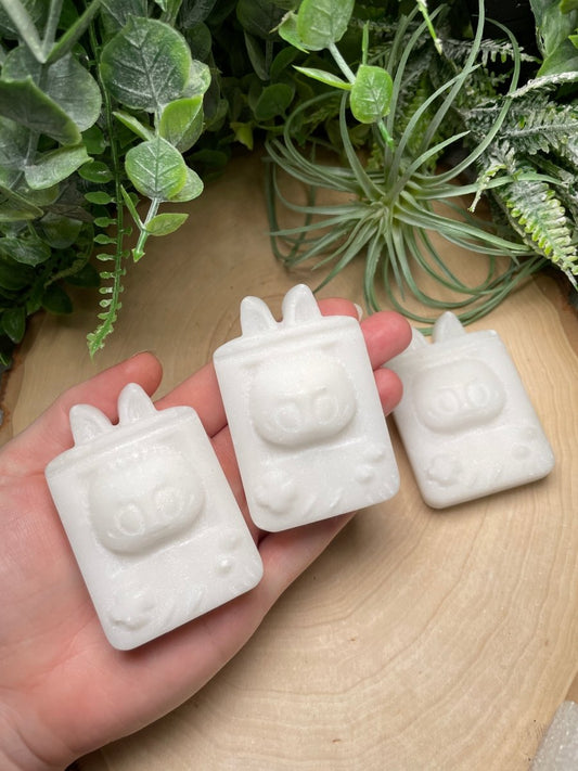 Blindbox Bunny Gameboy in White Synthetic Jade | Copper Ashes