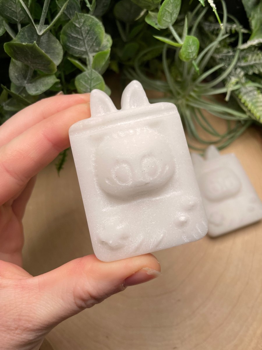 Blindbox Bunny Gameboy in White Synthetic Jade | Copper Ashes