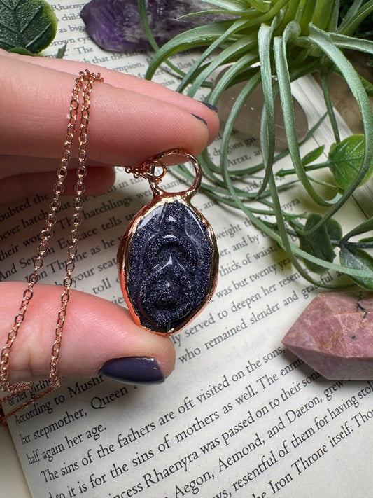 Blue Sandstone Yoni Necklace | Copper Ashes