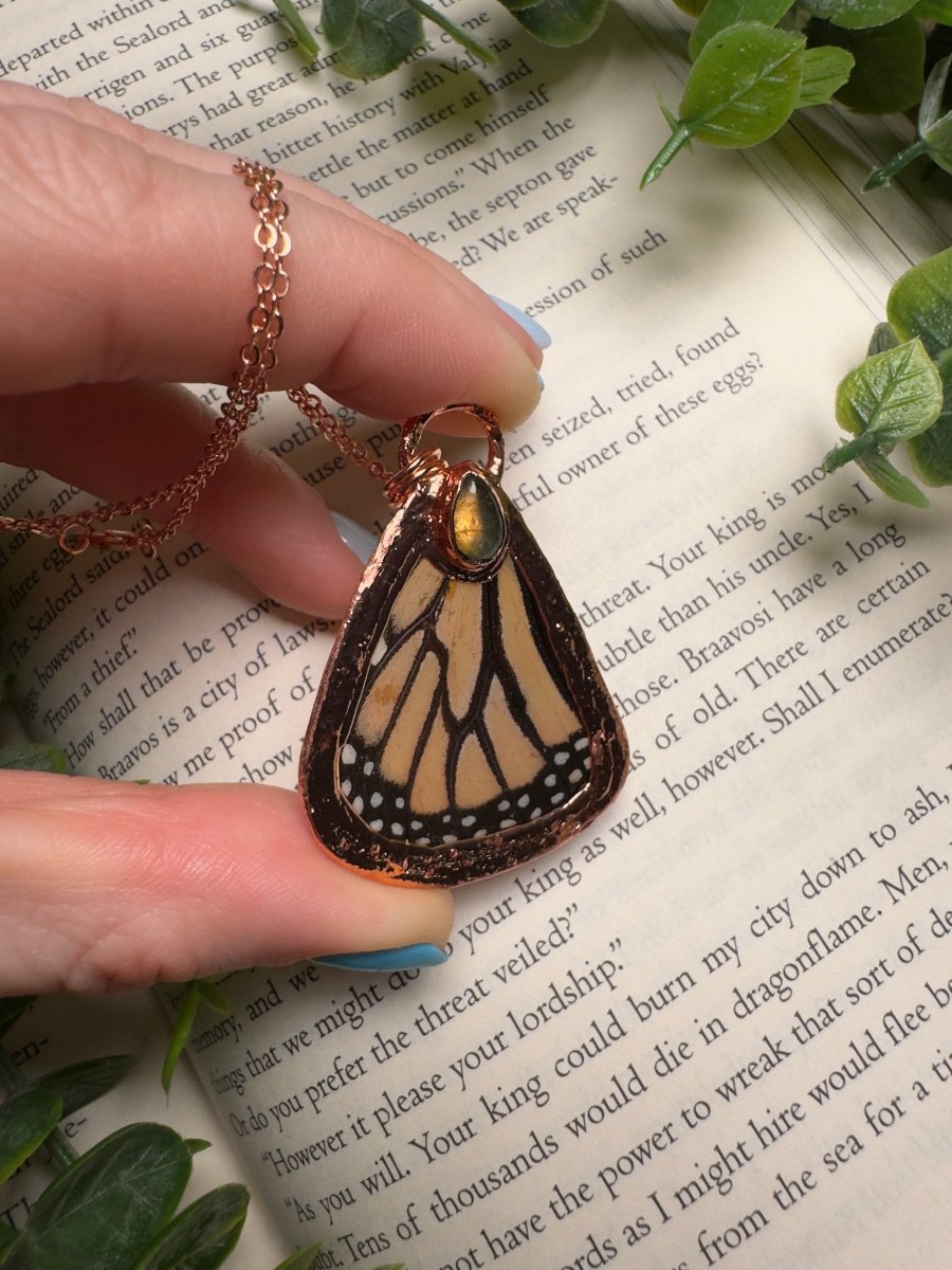 Butterfly Wing and Labradorite Necklace | Copper Ashes