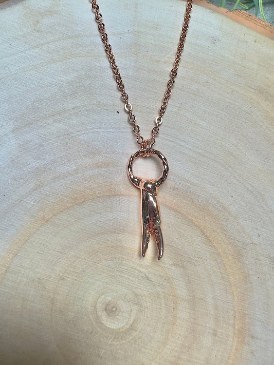 Crab Claw and Necklace | Copper Ashes