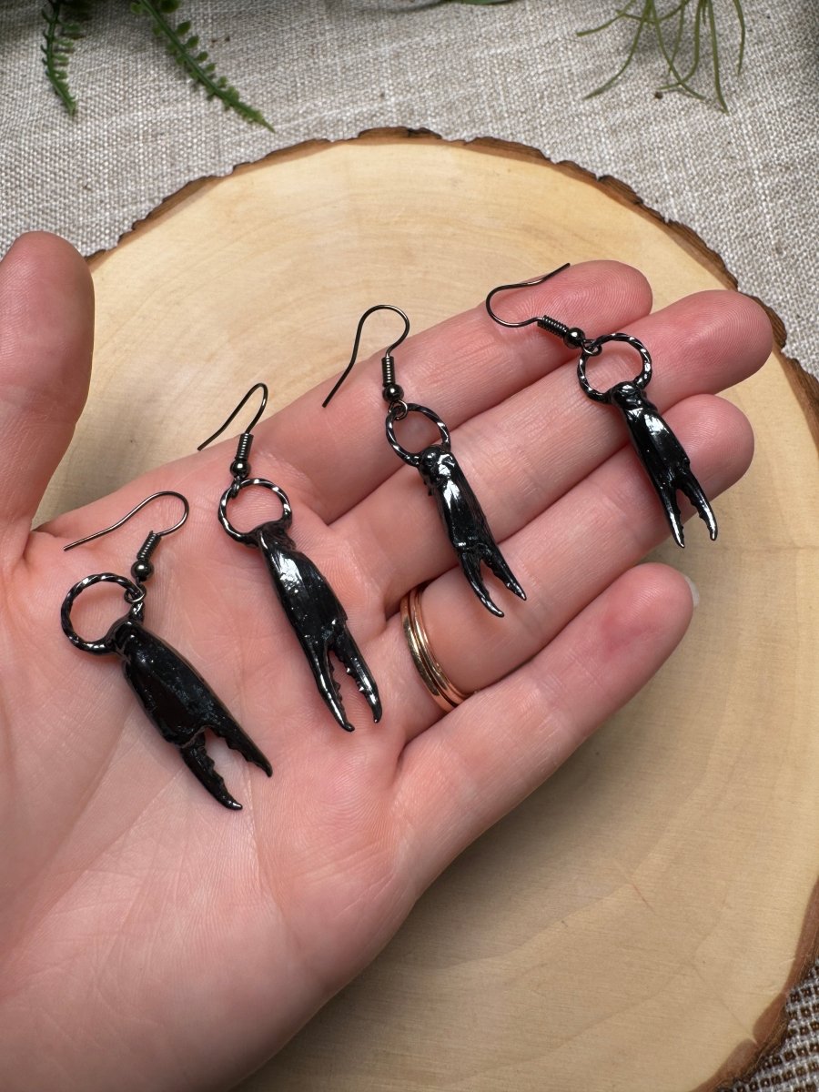 Crab Claw Earrings | Copper Ashes