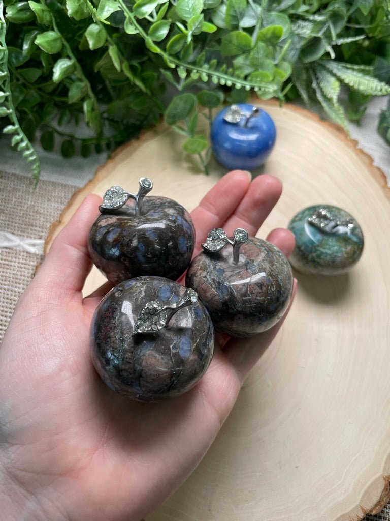 Crystal Apple | Copper Ashes