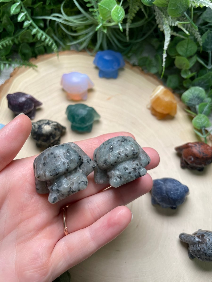 Crystal Cinnamoroll from Hello Kitty | Copper Ashes