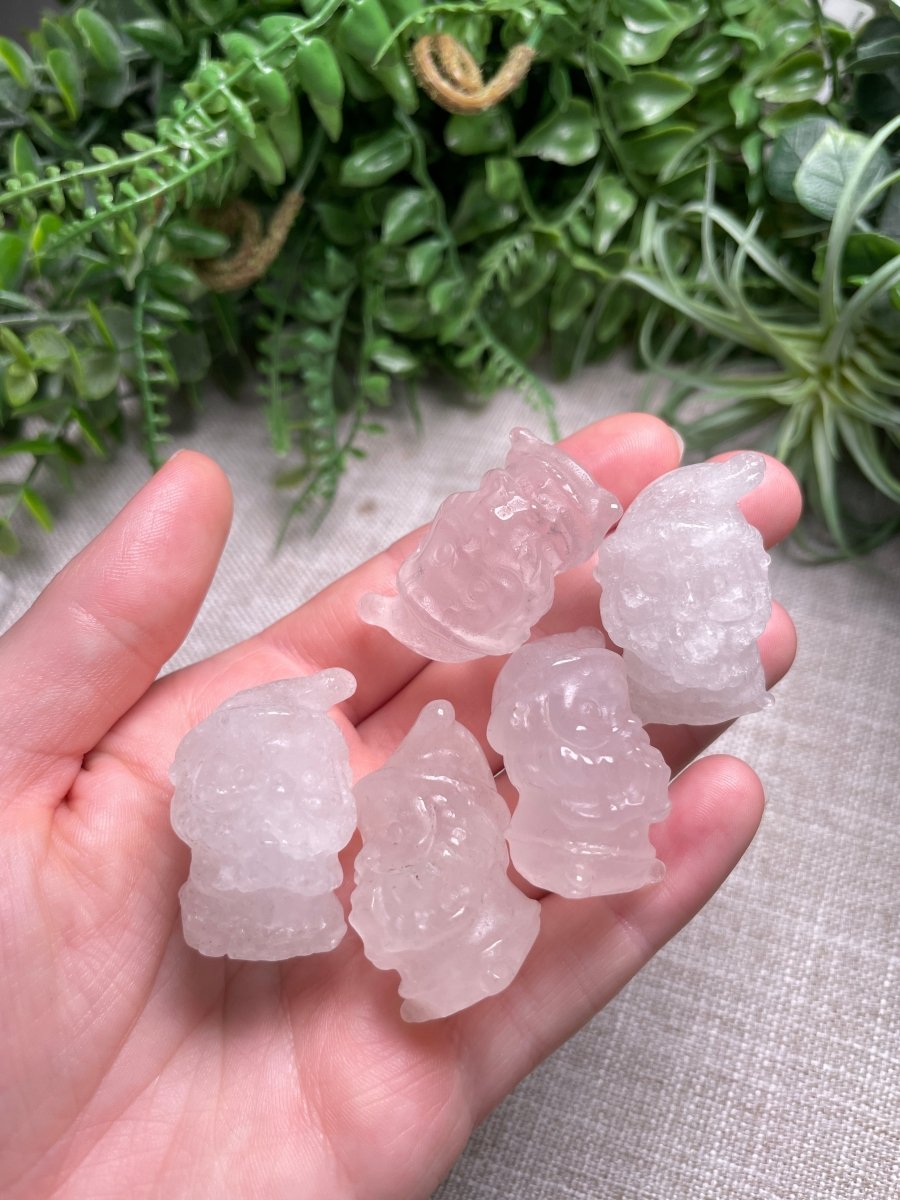 Crystal Gnome with a Gift | Copper Ashes