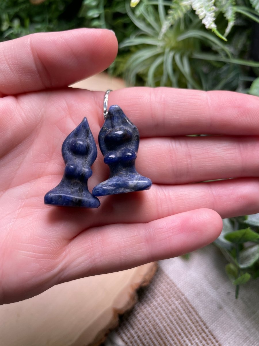 Crystal Goddess | Copper Ashes