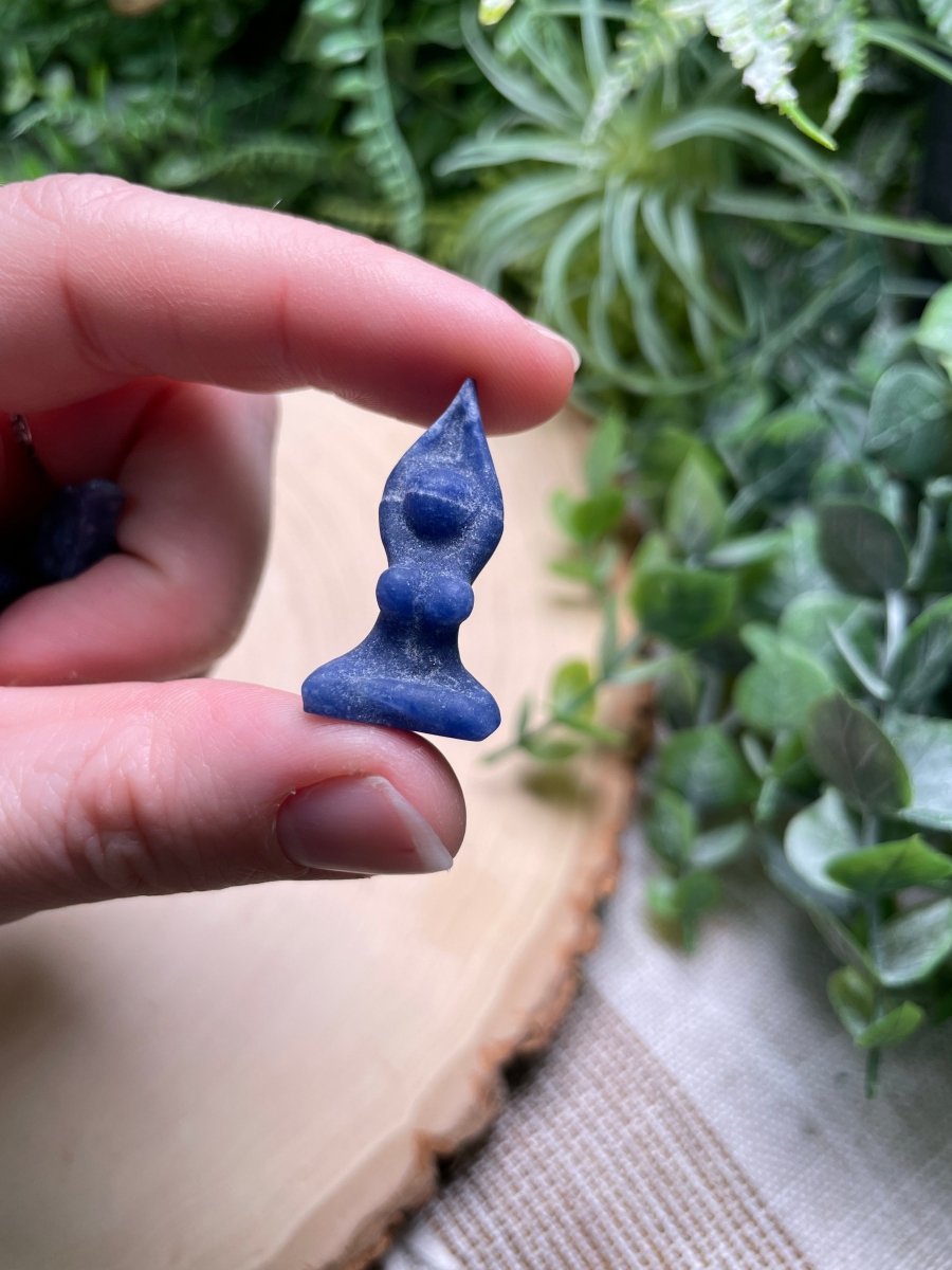 Crystal Goddess | Copper Ashes