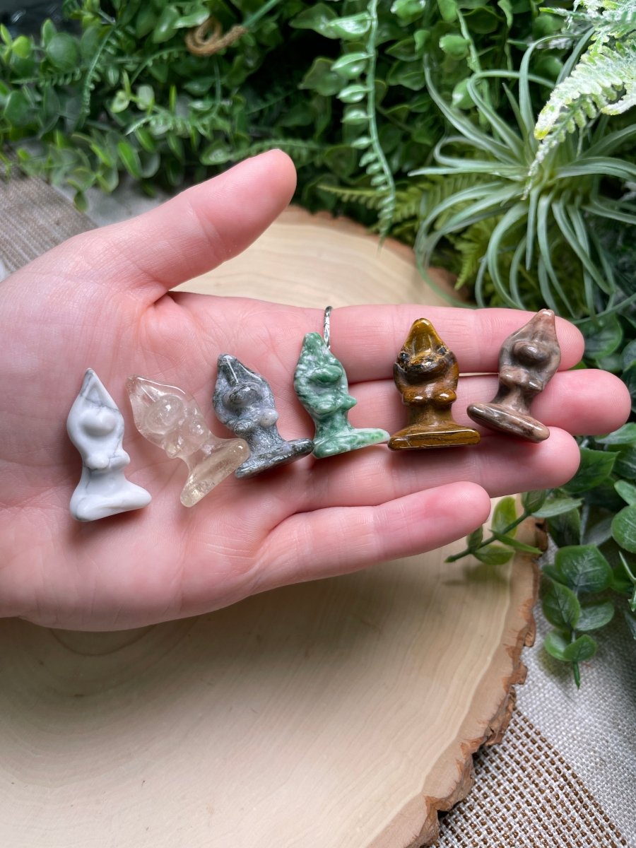 Crystal Goddess | Copper Ashes