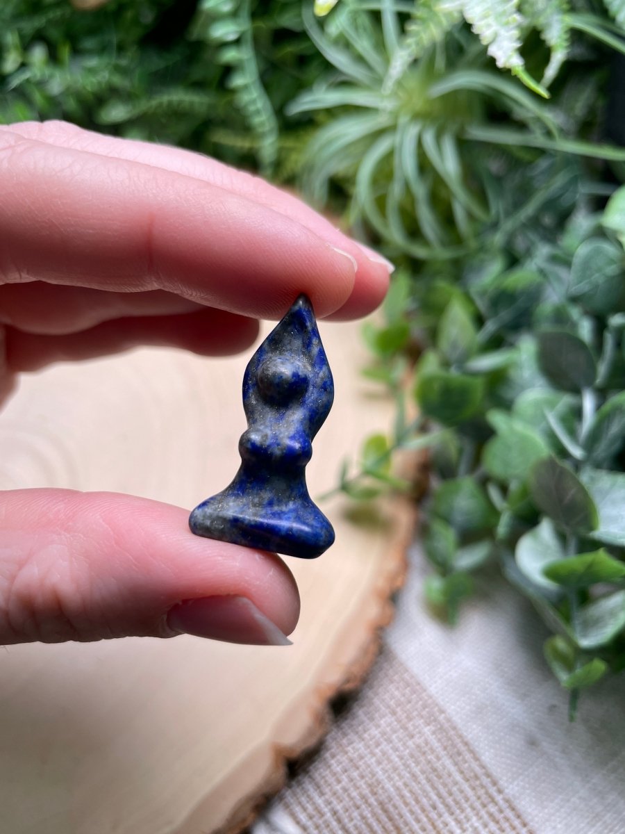 Crystal Goddess | Copper Ashes