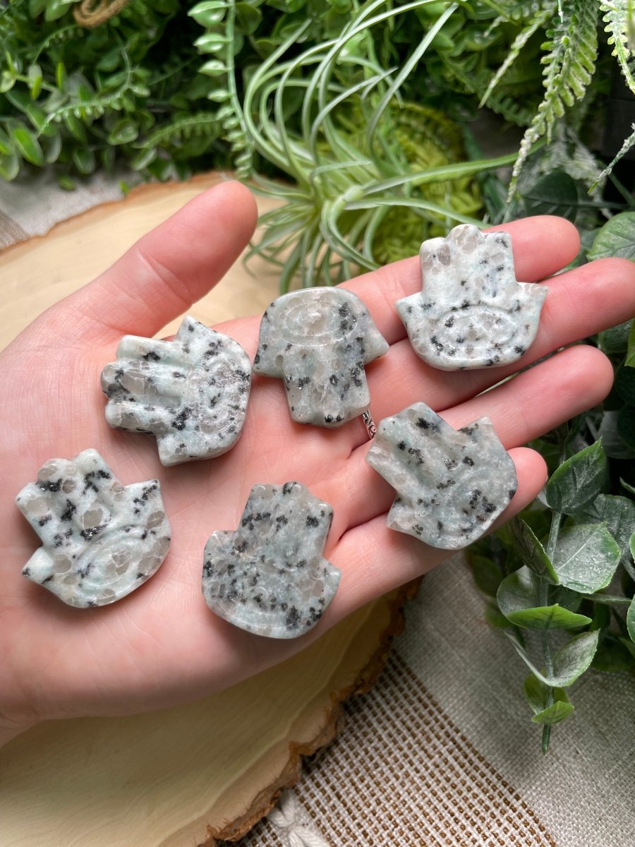 Crystal Hamsa | Copper Ashes