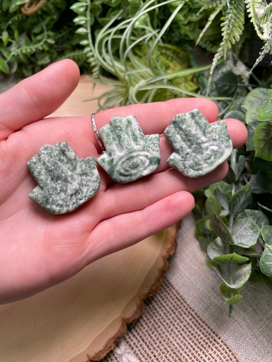 Crystal Hamsa | Copper Ashes