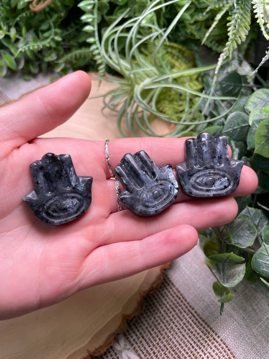 Crystal Hamsa | Copper Ashes