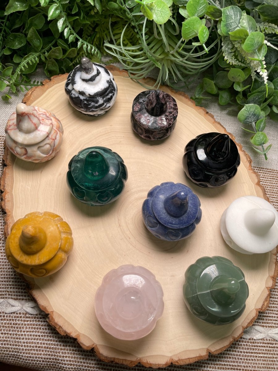 Crystal Heart Eyes Jack - O - Lantern | Copper Ashes