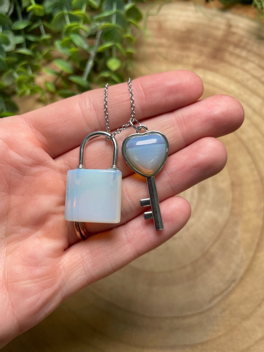 Crystal Heart Locket Necklace | Copper Ashes