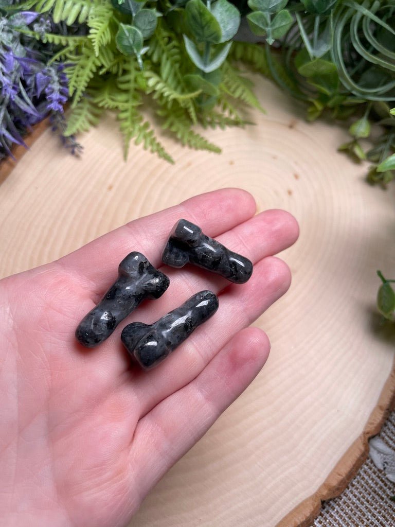 Crystal Penis | Copper Ashes