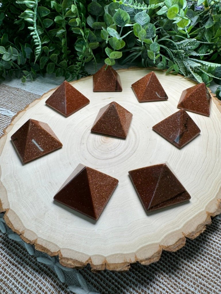 Crystal Pyramid | Copper Ashes