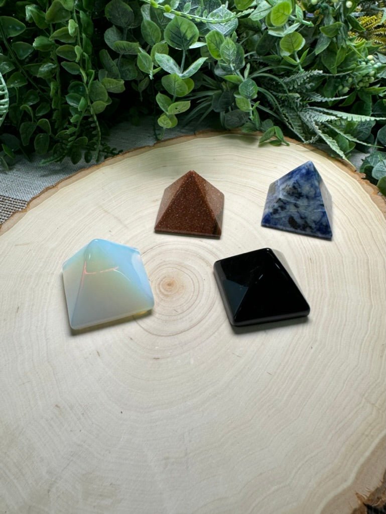 Crystal Pyramid | Copper Ashes