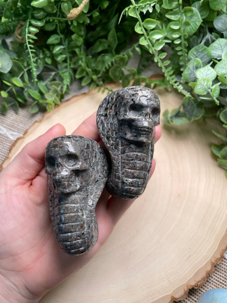 Crystal Skull Snake | Copper Ashes