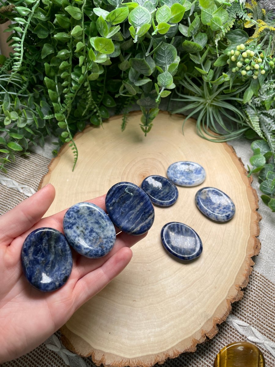 Crystal Worry Stone | Copper Ashes