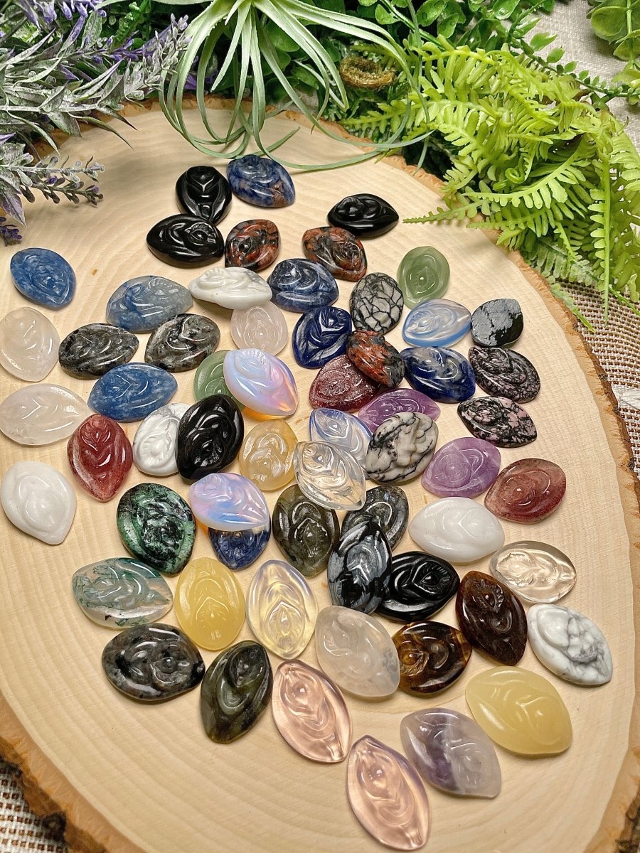 Crystal Yoni | Copper Ashes