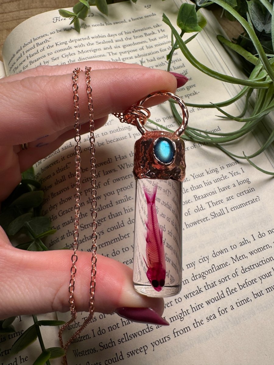 Diaphonized Minnow Wet Specimen with Labradorite Necklace | Copper Ashes