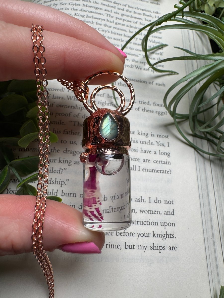 Diaphonized Rat Paw and Labradorite Oddity Necklace | Copper Ashes