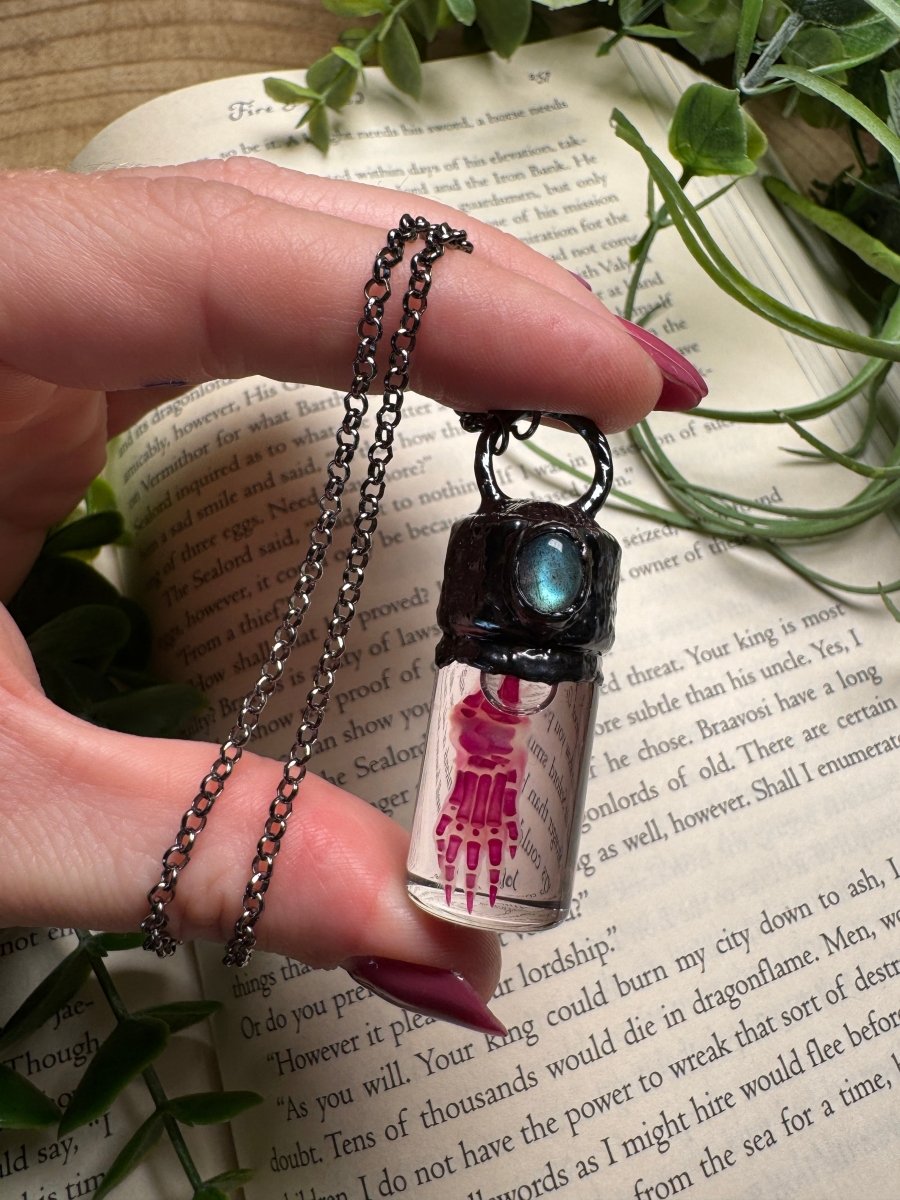 Diaphonized Rat Paw Wet Specimen and Labradorite Necklace | Copper Ashes