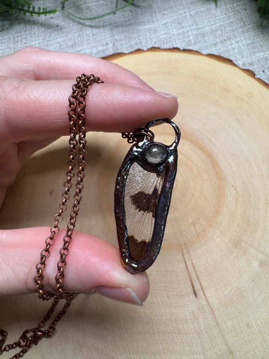 Dragonfly Wing and Labradorite Necklace | Copper Ashes