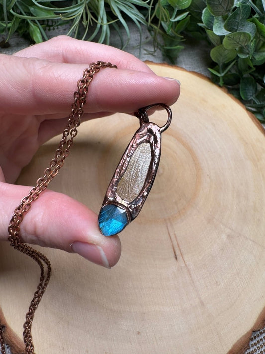 Dragonfly Wing and Labradorite Necklace | Copper Ashes