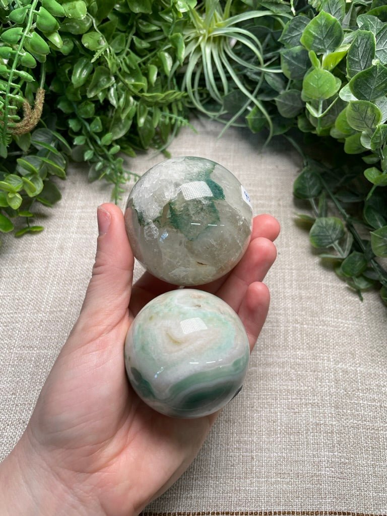 Dyed Green Agate Sphere | Copper Ashes