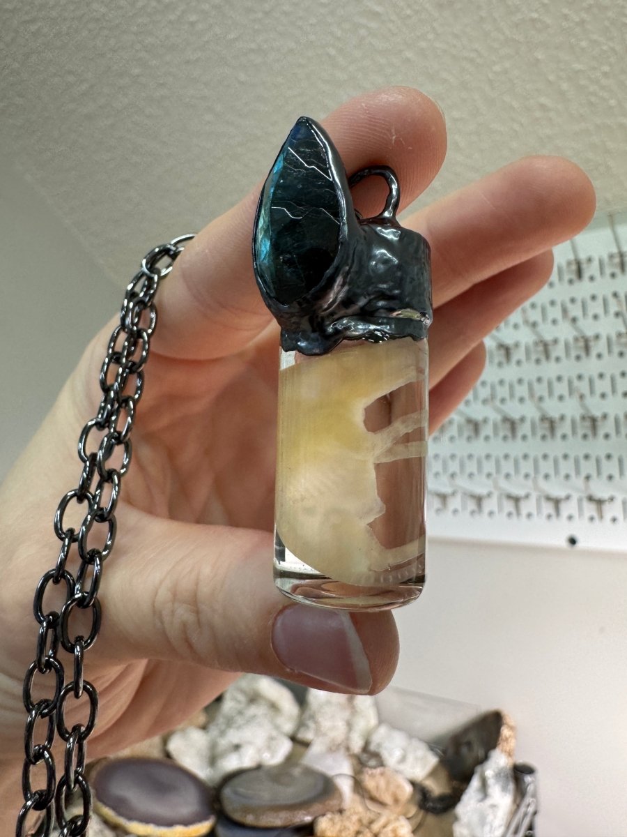 Ebonshade - Wet Specimen Ghost Pinkie Mouse and Labradorite Necklace | Copper Ashes
