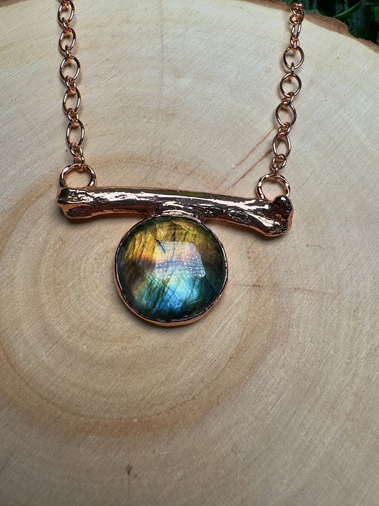 Erebess - Bone and Labradorite Necklace | Copper Ashes